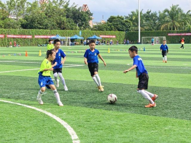 易科彦, 马楠, https