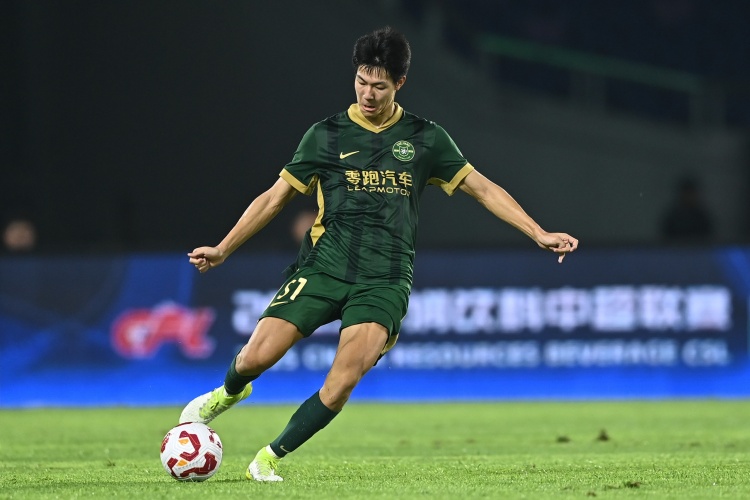 具备了进入, 自己对新人, 在中超首秀 具备了进入, 自己对新人, 在中超首秀